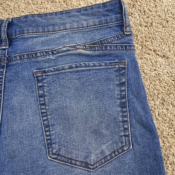 Tinseltown Juniors' High Rise Straight Leg Distressed Medium Wash Jeans Size 13 - Picture 6 of 15